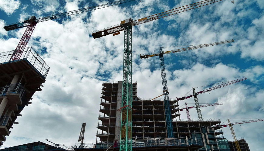 Building Strong Structures | Maranda Concrete